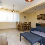 Holiday Home Zman Zman Ferienhaus