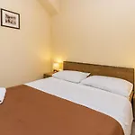 Holiday Home Zman Zman Ferienhaus *