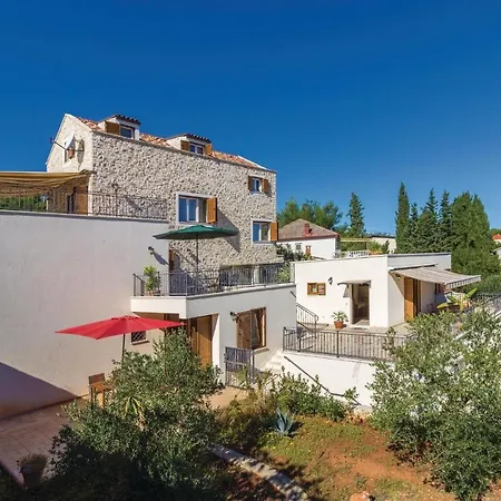 Holiday Home Zman Zman * Žman